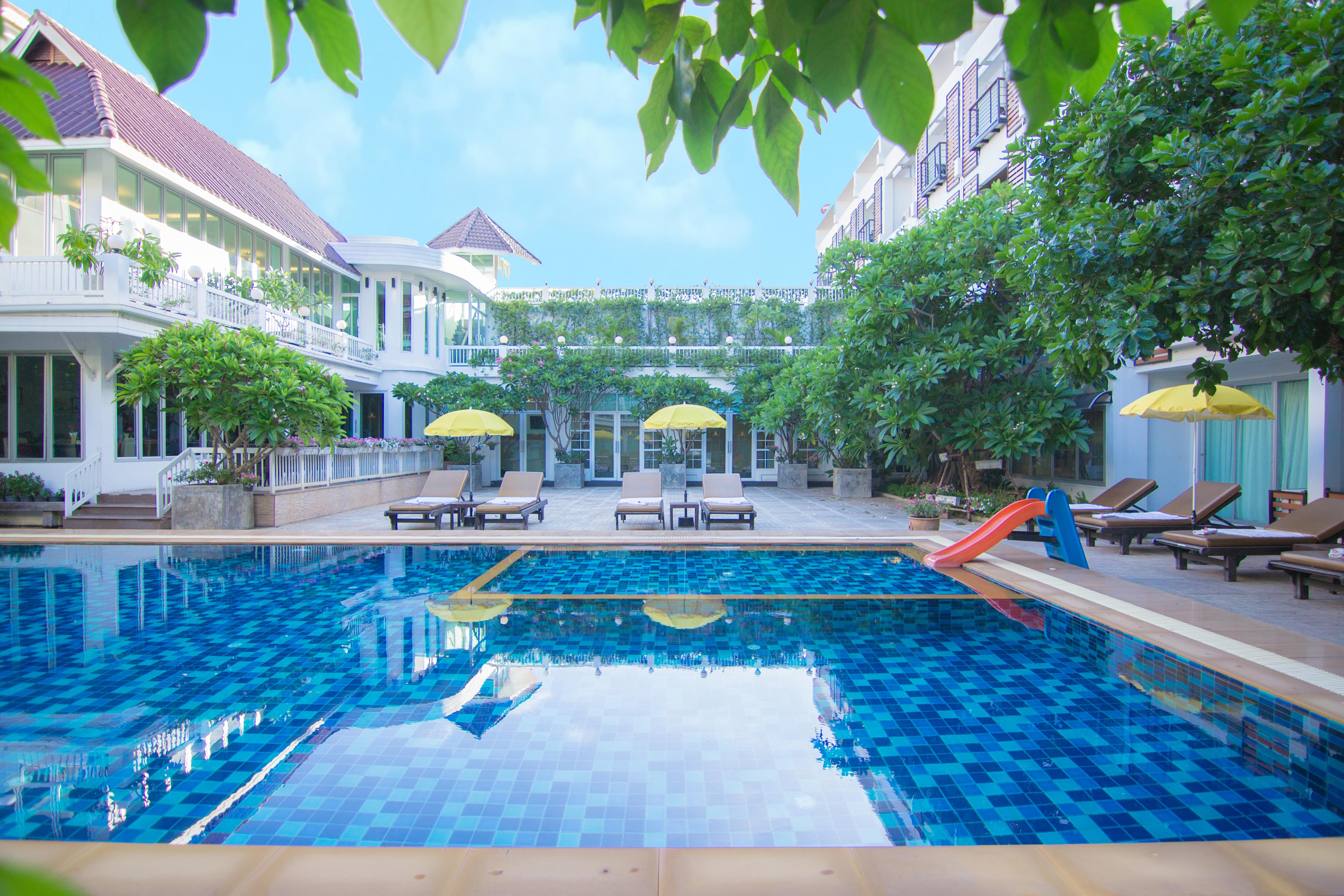 Paradise Hotel Udonthani Dış mekan fotoğraf