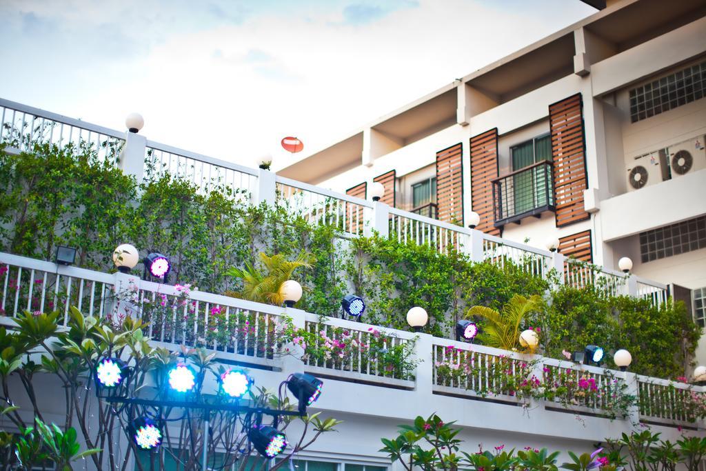Paradise Hotel Udonthani Dış mekan fotoğraf