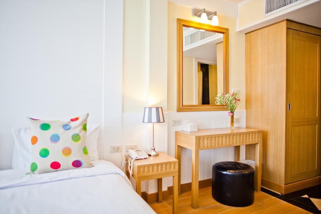 Paradise Hotel Udonthani Dış mekan fotoğraf
